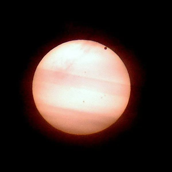 Transit of Venus by Andrew Goloskof, Tewkesbury, UK. Equipment: Nikon D70, 80-300mm Nikkor Zoom
