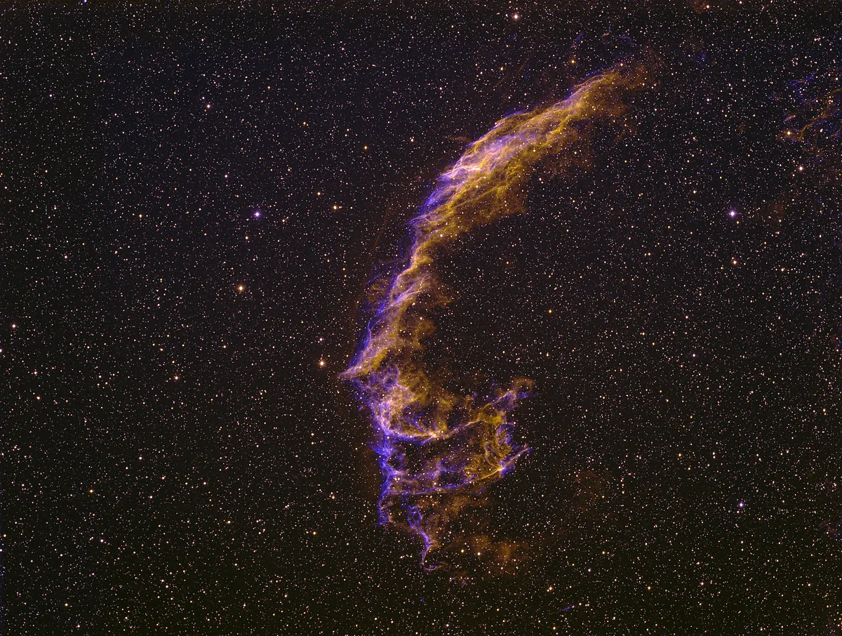 Eastern Veil Nebula by Scott Findlay, Scottish Borders, UK. Equipment: Takahashi FSQ106, SBig STF8300M, Mesu 200