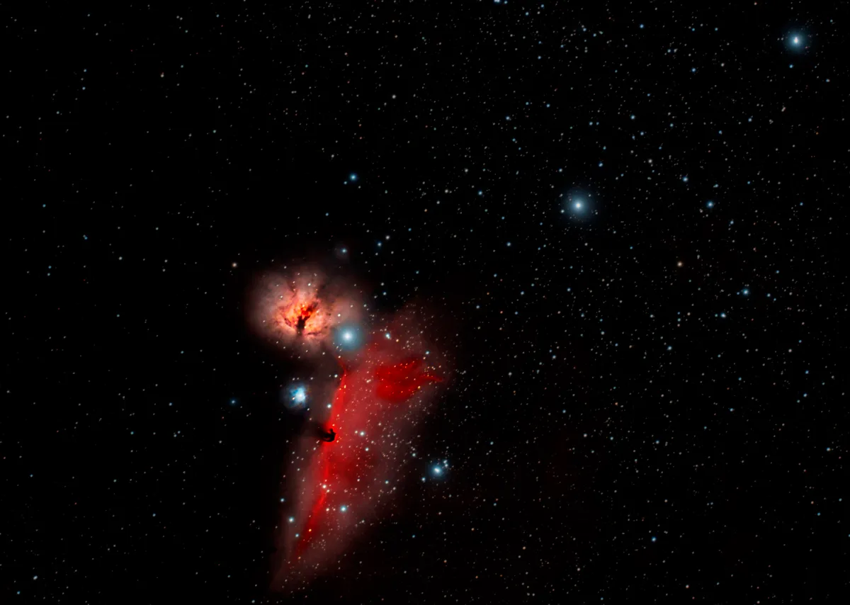 Horsehead Nebula and Flame Nebula by Jean M Dean, Guernsey, CI. Equipment: Canon 60DA, Astronomik UHC EOS clip filter, Takahashi FS60C refractor, Astrotrac.