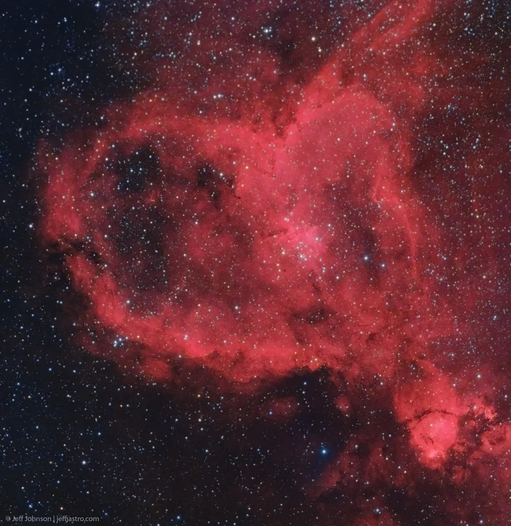 The Heart Nebula by Jeffrey O. Johnson, Las Cruces, New Mexico, USA. Equipment: Takahashi FS-60C, Takahashi EM200 Temma II, QSI 540wsg, SX Lodestar, Astrodon Ha(3nm), Astrodon Tru-Balance I-Series LRGB Gen 2.