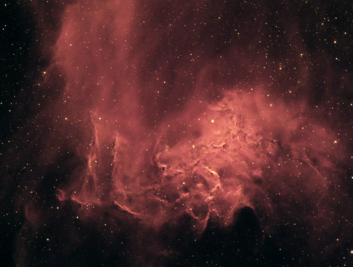 Flaming Star Nebula by Peter Jenkins, Kirkby-in-Ashfield, UK.