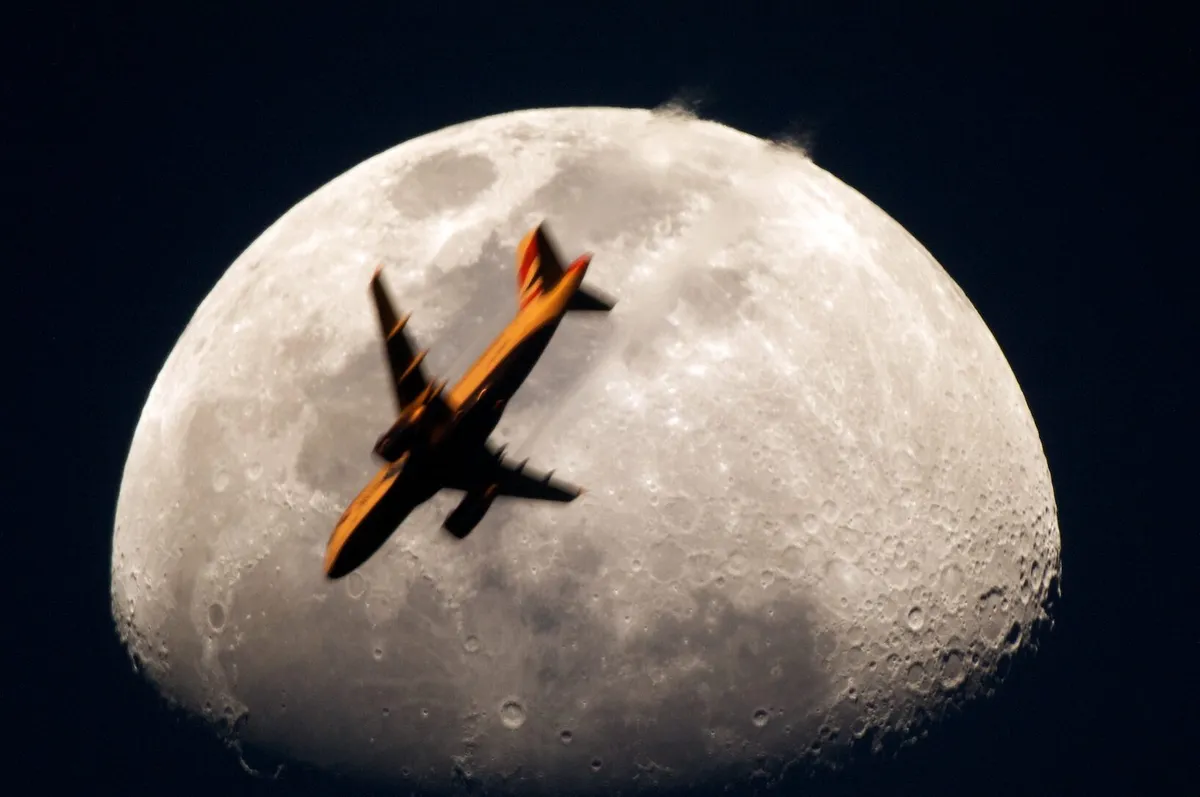 Moon Shot by Darrel Charles Bromham, Bedford, UK. Equipment: Sky Watcher 150P EQ3/2, Pentax K7, 2x Barlow