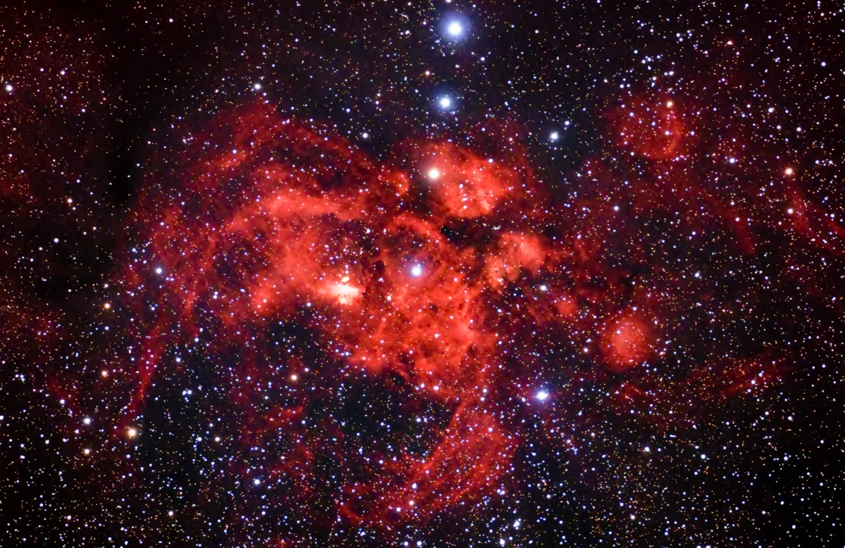NGC 6357 Lobster Nebula by Tom Bishton, Brisbane, Australia. Equipment: ED120 Refractor, AZEQ6 Mount, ST80 Guidescope, Canon modded 600D, Synguider