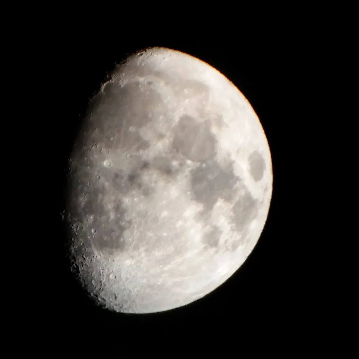 Gibbous Crescent (Part 2) by Nick, Long Island, NY, USA. Equipment: Celestron C70, Note 3