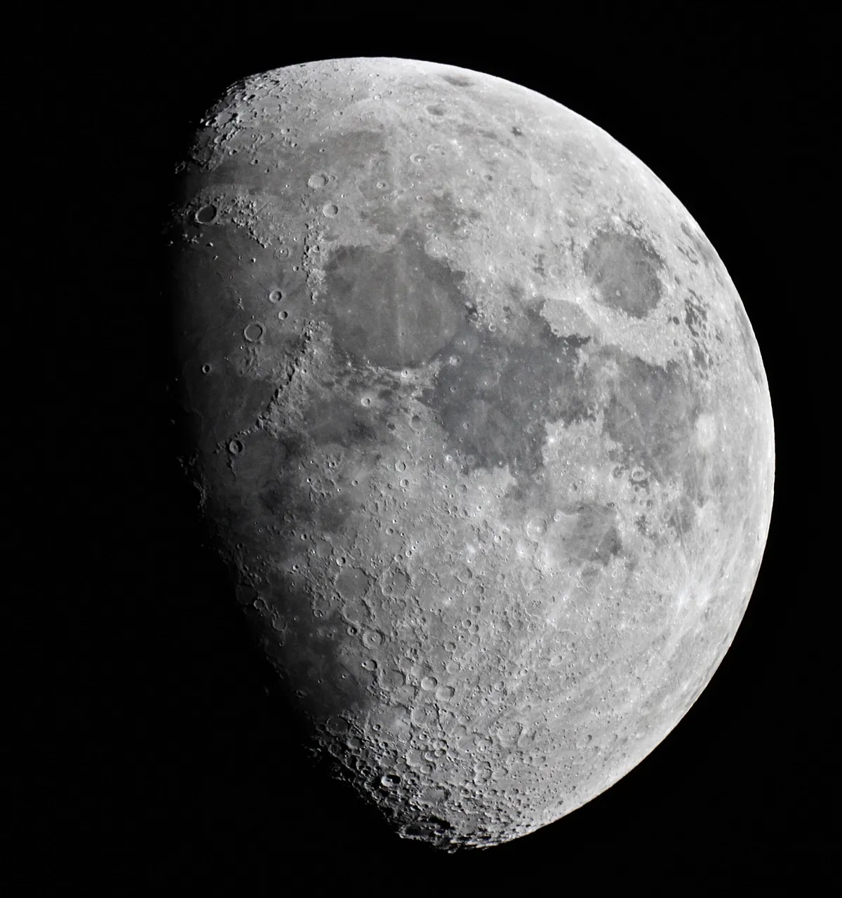 Glorious Gibbous Moon by Sarah & Simon Fisher, Bromsgrove, Worcestershire, UK. Equipment: Canon 600D, Maksutov 127mm.