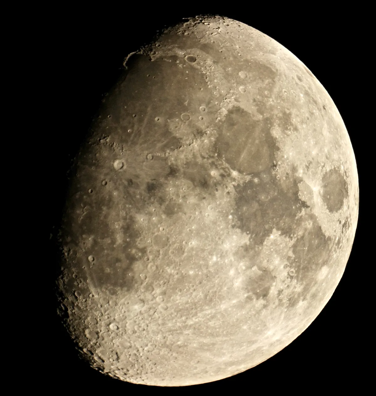 Waxing Gibbous Moon by Sarah & Simon Fisher, Bromsgrove, Worcestershire, UK. Equipment: Canon 600D, Mak 127mm.