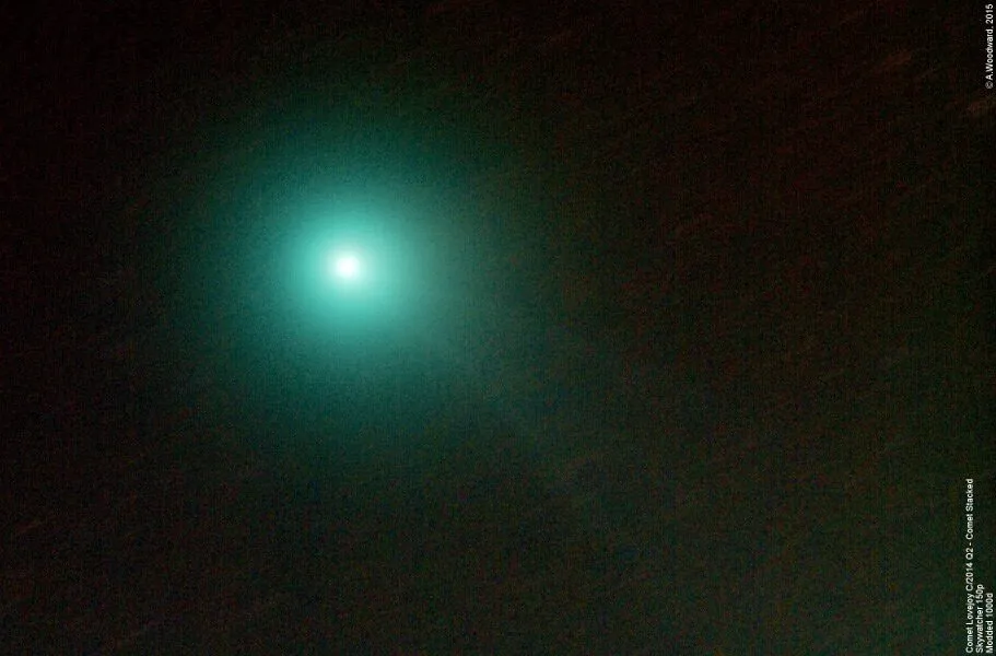 Comet Lovejoy by Alastair Woodward, Derby, UK. Equipment: Skywatcher 6