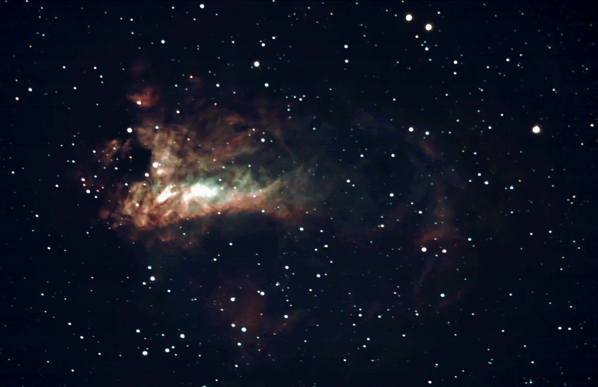 M17 by Ronald Piacenti Junior, Observatorio Norma, Brasilia-DF, Brazil. Equipment: Celestron C6 Schmidt-Cassegrain, HEQ5 Pro mount, ZWO ASI174MC camera, focal reducer 0.63, optilong CLS filter