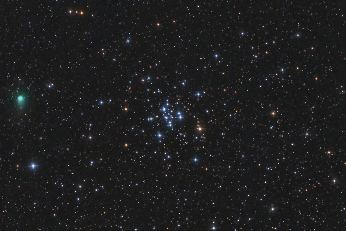 Messier 34 & Comet 2013 X1 (Panstarrs) by Bill McSorey, Leeds, UK. Equipment: SW 150P Newtonian, HEQ5Pro Mount, QHY8L cooled ccd camera