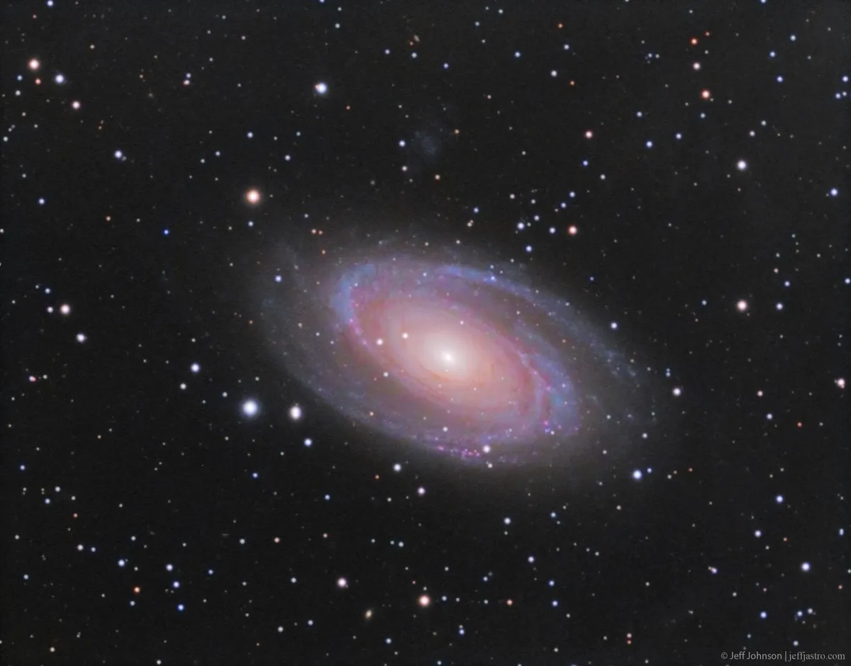Bode's Galaxy by Jeffrey O. Johnson, Las Cruces, NM USA.