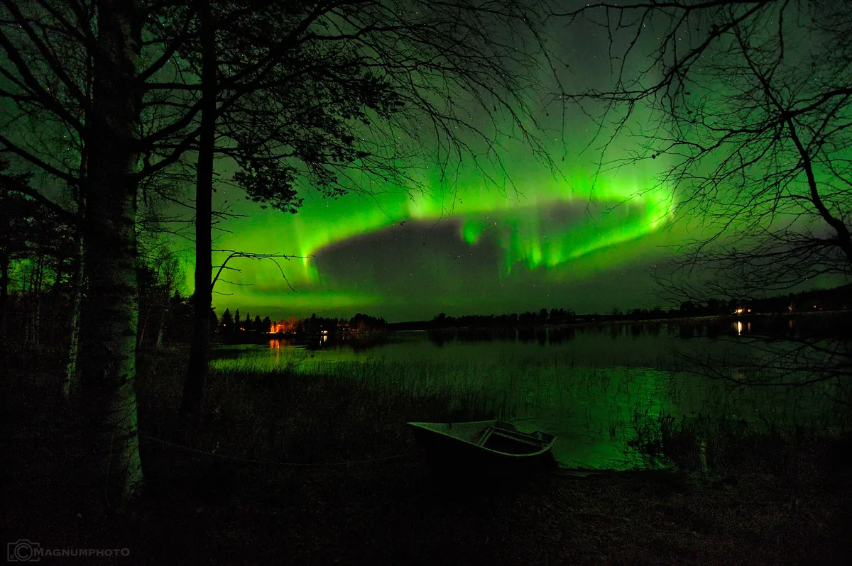 Aurora arc Jerry Porsbier, Moskosel, Swedish Lapland. Equipment: Nikon D3s DSLR camera, AF-S Nikkor 14-25mm lens.