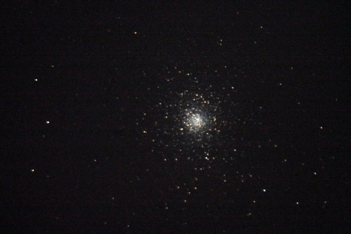 Messier 5 by Peter Brown, Guernsey, Channel Islands. Equipment: CPC1100 Telescope, Cannon 1100D.