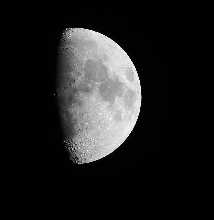 The Moon 19 April 2013 by Bob Gunnis, Scunthorpe, UK. Equipment: SkyWatcher ED80 Pro, Modded Canon 450D, Astronomik CLS Clip in Filter.