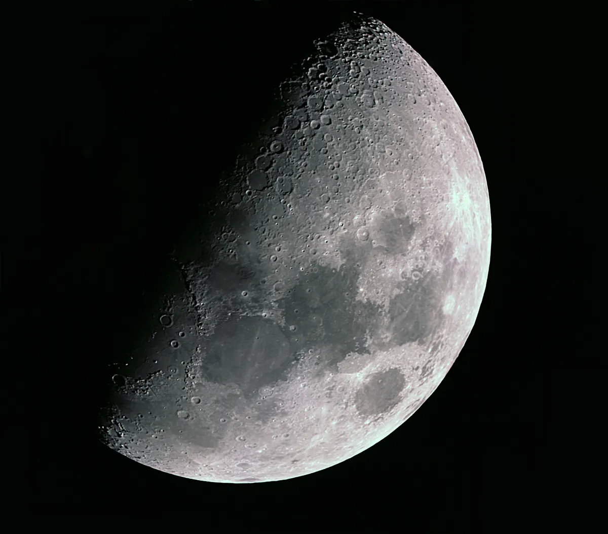 Half Moon by Ronan Monaghan, Belleek, N. Ireland. Equipment: Microsoft Lifecam Webcam, Skywatcher 150p