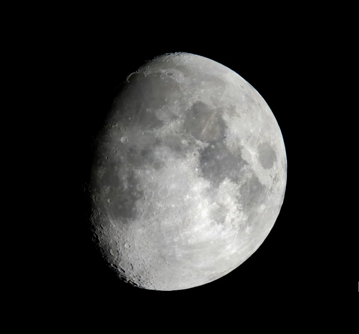 The Gibbous Moon by Neil Levesley, Sheffield, UK. Equipment: Celestron C11, Nikon D40