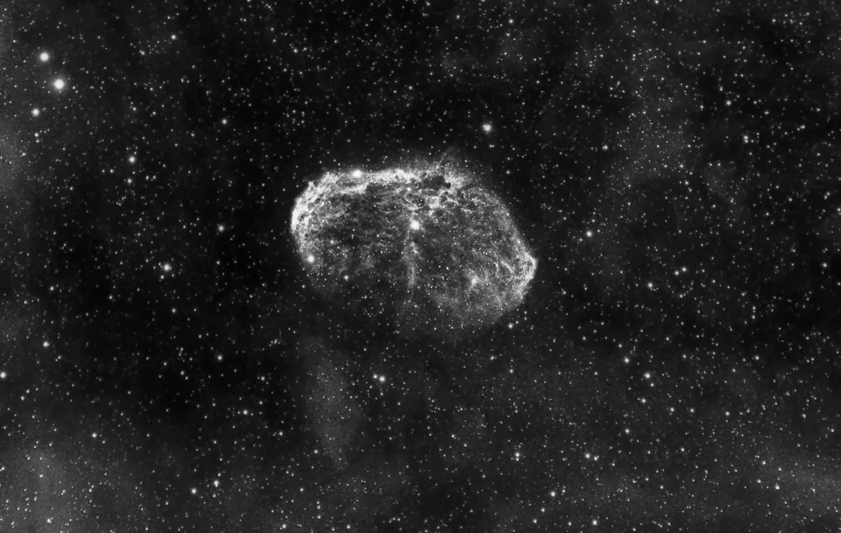 The Crescent Nebula by Stephen Dean, Isle of Wight, UK.
