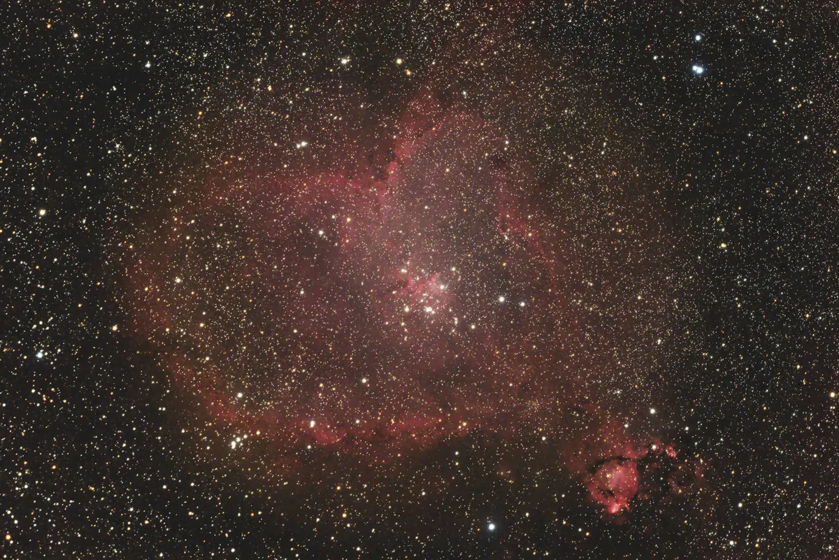 The Heart Nebula by Tom Howard, Crawley, Sussex, UK. Equipment: Nikon D7000 DSLR, TS 65mm quadruplet refractor, EQ6 mount.