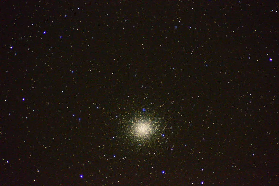 Omega Centauri by Richard Sass, Cloudcroft, New Mexico, USA. Equipment: Orion Astroview 120 telescope, Nikon D-3200.