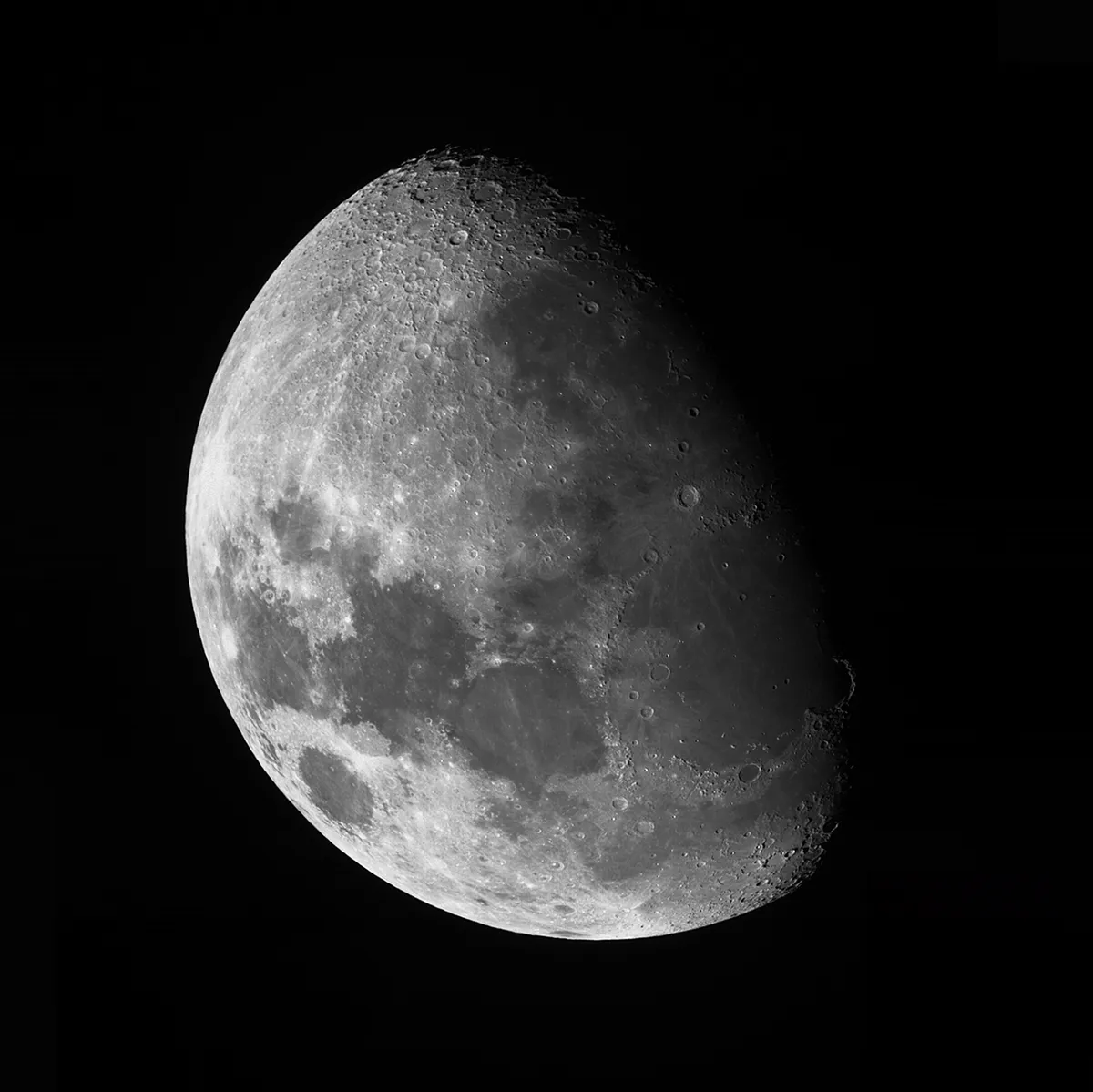 Moon by Stephen Dean, East Cowes, Isle of Wight. Equipment: Skywatcher 80mm ED, QHY 5.
