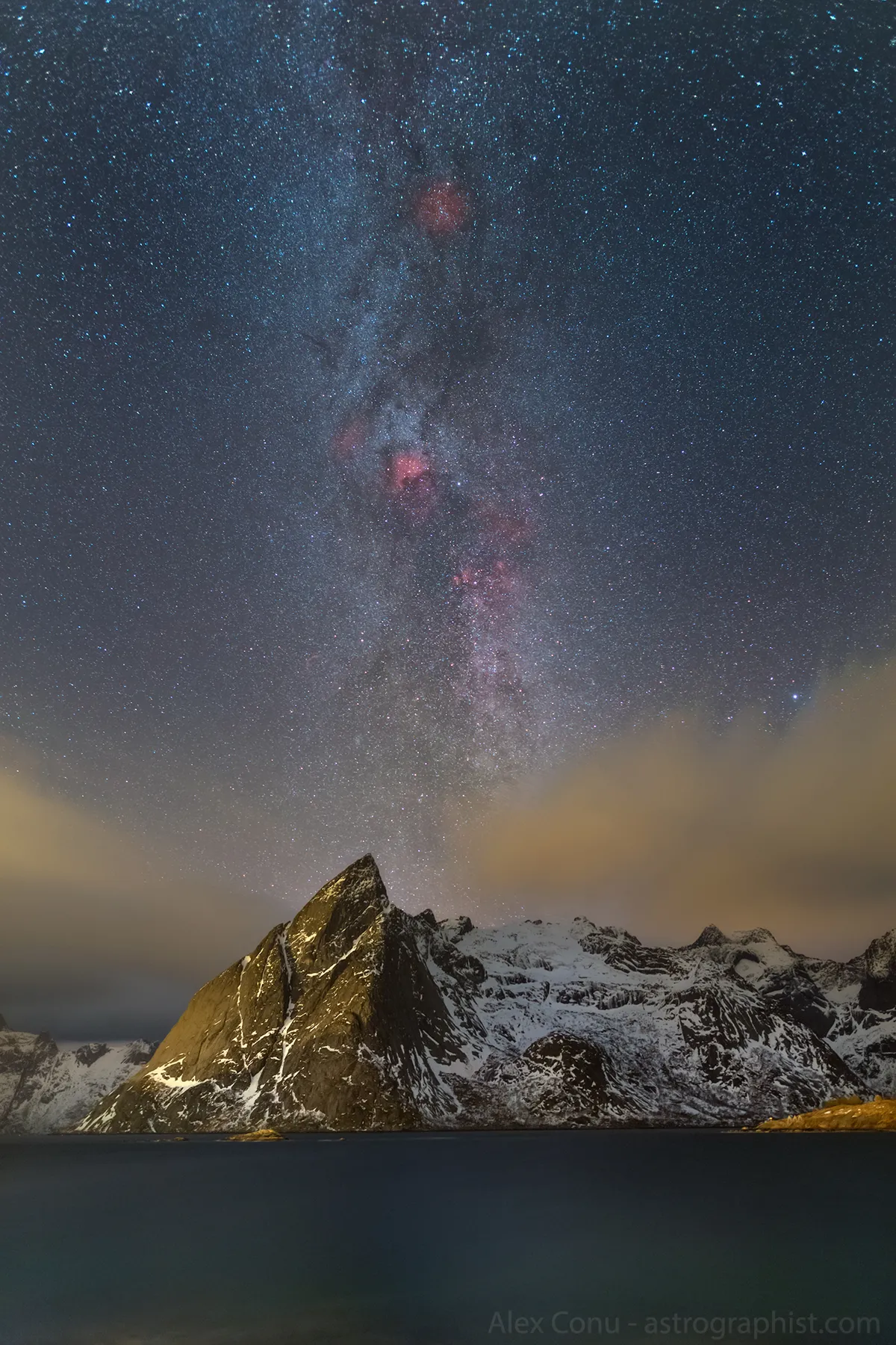 The Milky Way in Lofoten by Alex Conu, Reine, Norway. Equipment: Hutech modified Canon EOS 6D, Sigma 24mm f/1.4 Art, NiSi Natural Night filter.