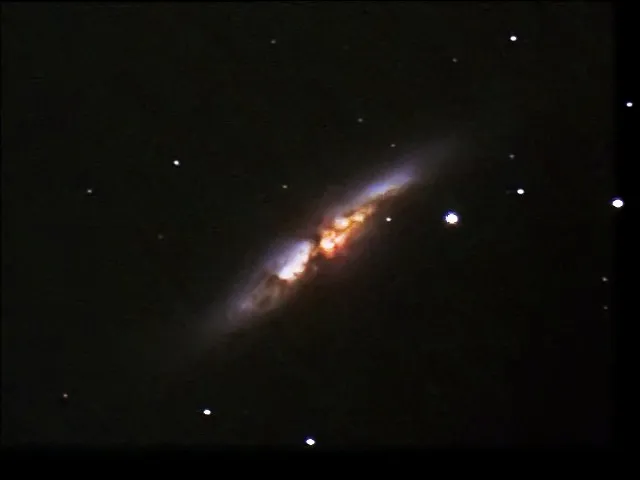 Cigar Galaxy by Andy O'Connor, Horncastle, Lincolnshire, UK.