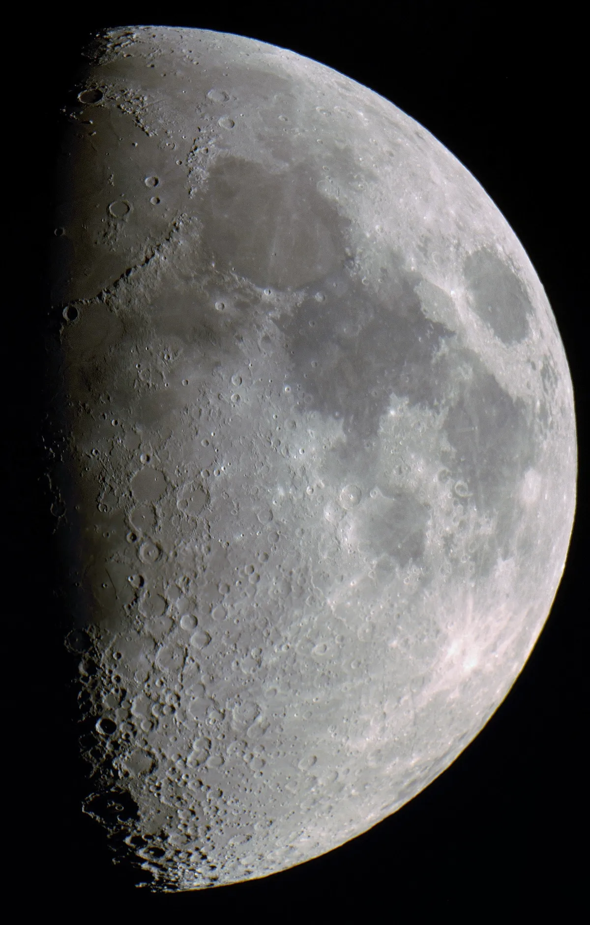First Quarter Moon by Charlie Herbert, Reading, Berkshire, UK. Equipment: Sky-watcher Explorer-200P Reflector, EQ5 mount, Canon EOS 450D.