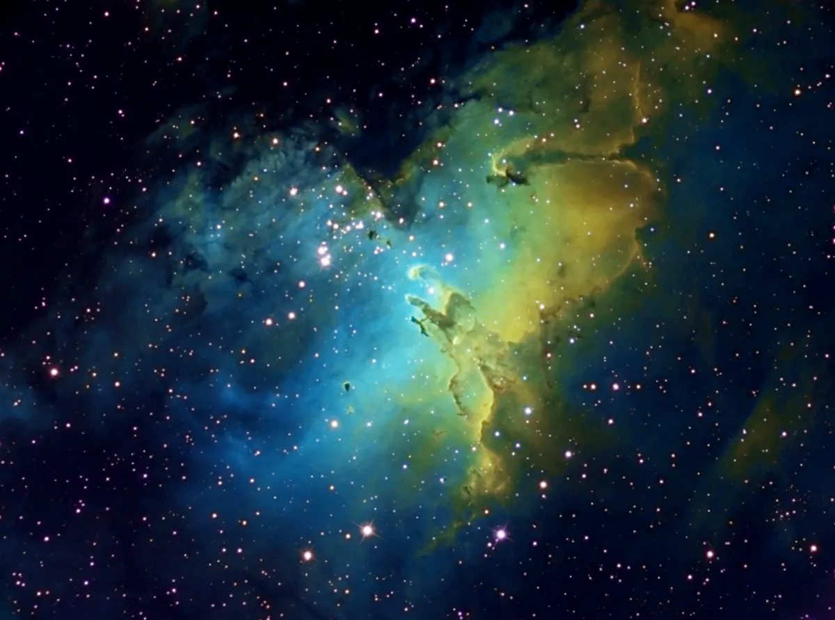M16 Eagle Nebula by Mark Griffith, Swindon, Wiltshire, UK.