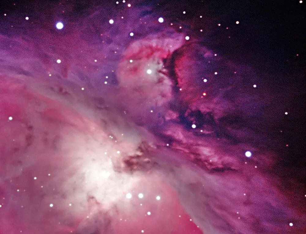 M43 De Mairan's nebula, by Mark Griffith.