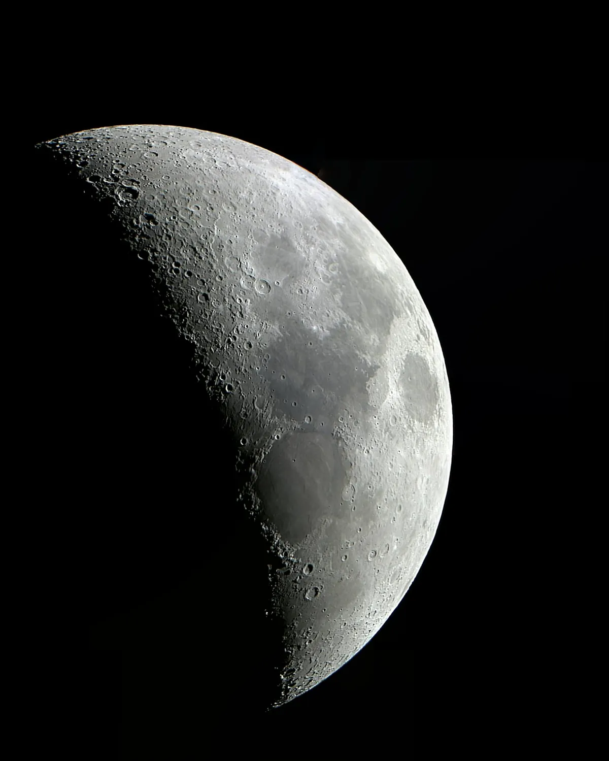 Waxing Moon by Simon Hurrell, West Berkshire, UK. Equipment: Celestron 127SLT, Flashed SPC880NC, IR Filter, Astro engineering focal reducer.