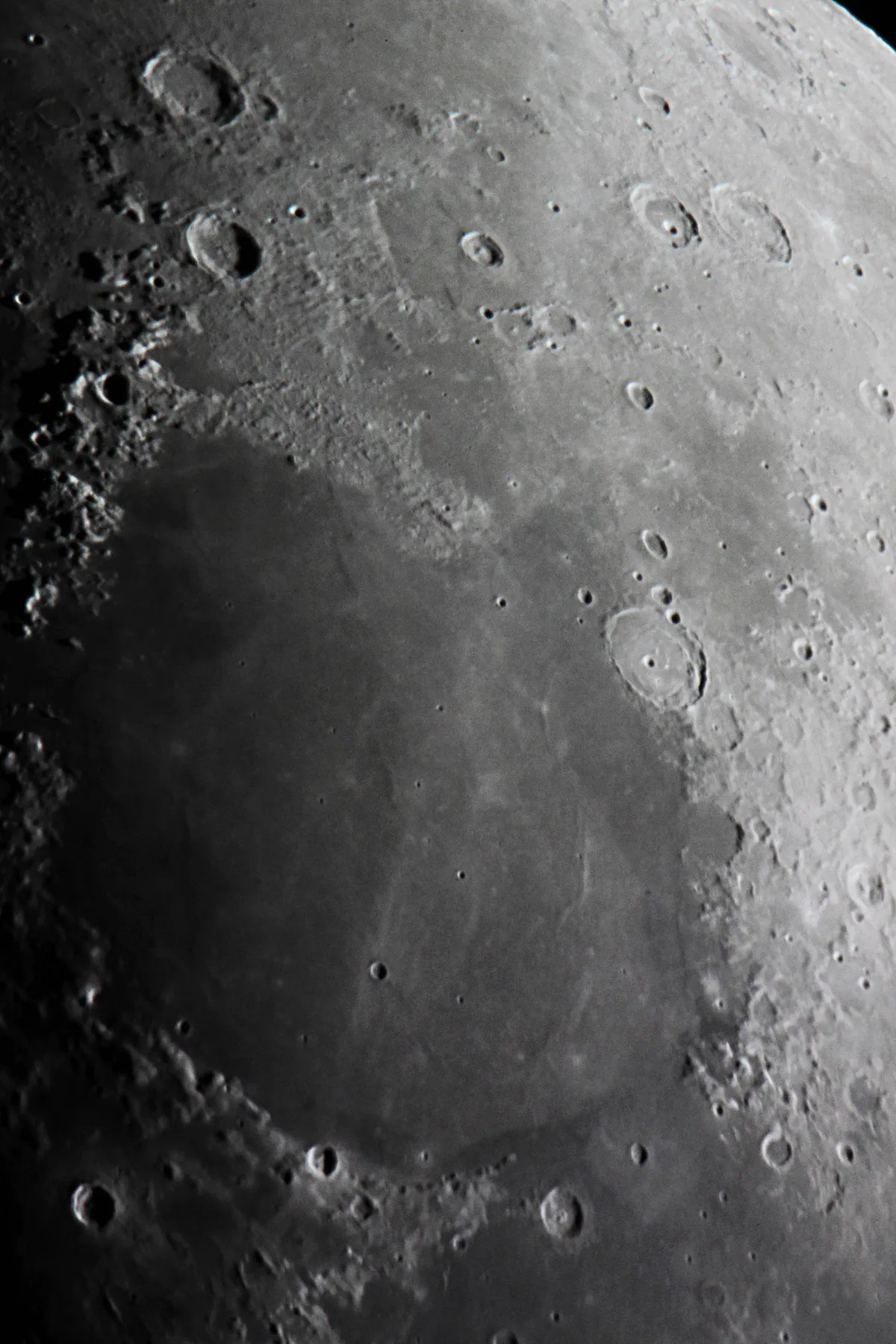 Mare Serenitatis & Posidonius Crater by David Burr, Wimborne, UK. Equipment: Canon Eos 550d, Williams Optics 120mm Refractor