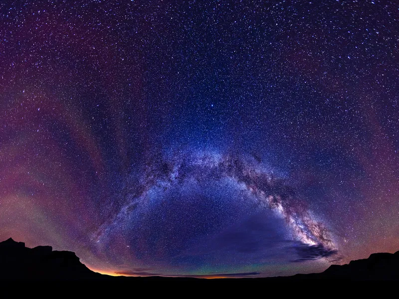 Milky Way Spanning the Continental Divide by Matt Payne, Colorado, USA. Equipment: Nikon D800, Nikon 14-24 f/2.8, Gitzo tripod.