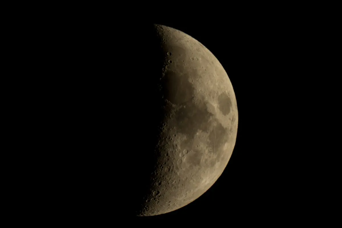 Moon First Quarter taken at Wembley by Paul Licorish, Wembley, UK. Equipment: Celestron Nexstar 5Se, Canon 650D, Variable Polarizer