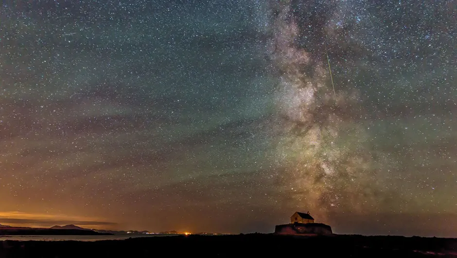 04 - Kevin Lewis - Perseid over St. Cwyfan Church