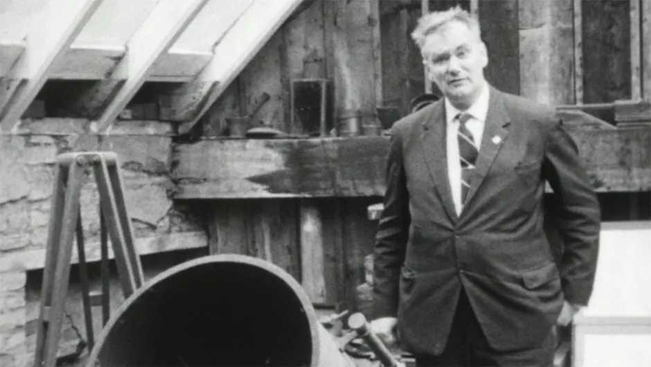 Sir Patrick Moore pictured at Birr Castle with the device used by the fourth Earle to measure the surface temperature of the Moon. Patrick visited Birr for the filming of an episode of The Sky at Night, broadcast in 1967. Credit: BBC / The Sky at Night