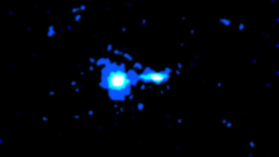One of the Chandra X-ray Observatory’s first images. PKS 0637-752 is a luminous quasar so far away it took its light 6 billion years to reach the observatory. Credit: NASA/CXC/SAO