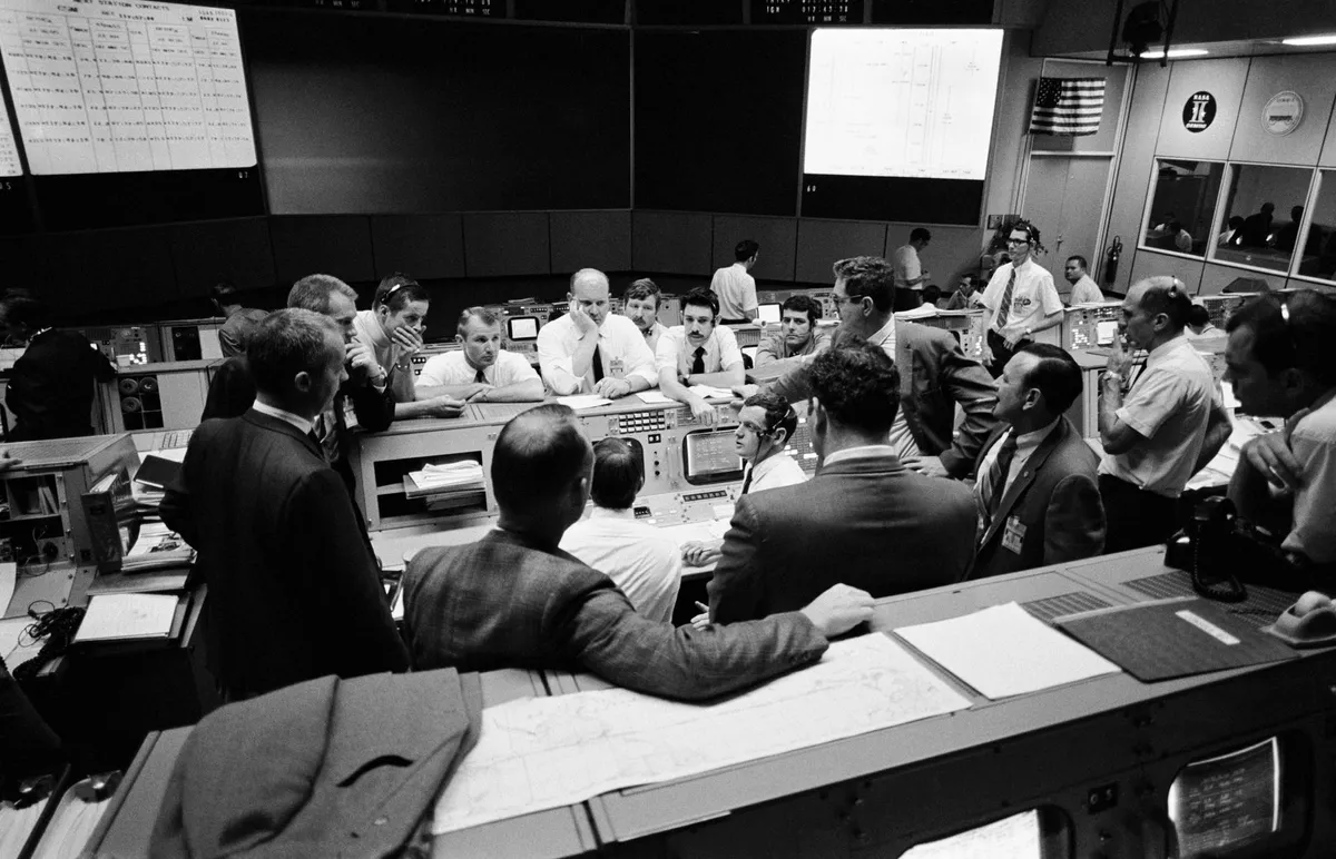 Tensions are high,16 April 1970. Mission Operations Control Room of the Mission Control Center during the final 24 hours of Apollo 13. When this photo was taken, Apollo 13 crewmembers were in trans-Earth trajectory, attempting to bring the problem-plagued spacecraft home.Credit: NASA
