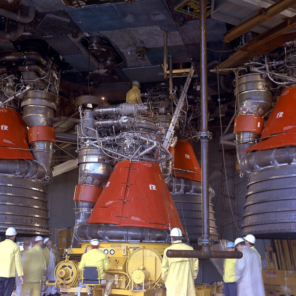 Apollo Engine Rod Pyle's Secrets of Apollo: the Saturn V's F-1 engine - BBC Sky at ...