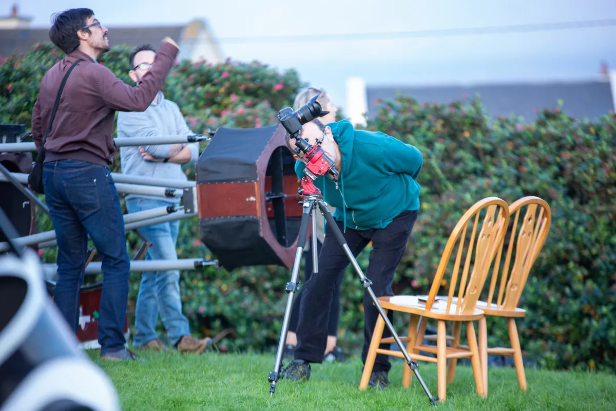 Aperture fever takes hold at Skellig Star Party 2019. Credit: Roy Stewart
