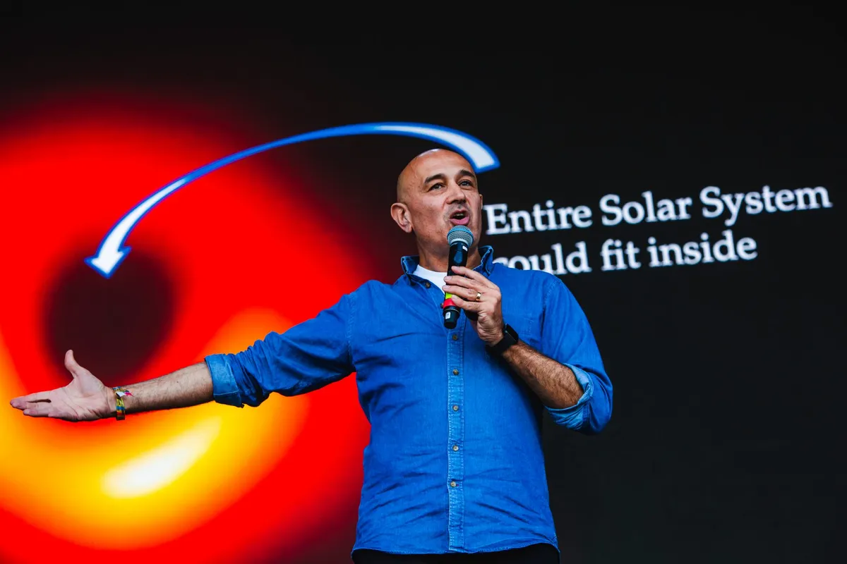 Jim Al-Khalili pictured during his talk at the Bluedot science and music festival, Jodrell Bank, 2019. Credit: Lucas Sinclair