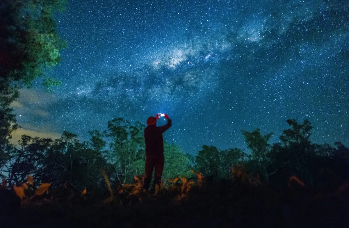 How to photograph the night sky with your smartphone. Credit: David Trood / Getty Images