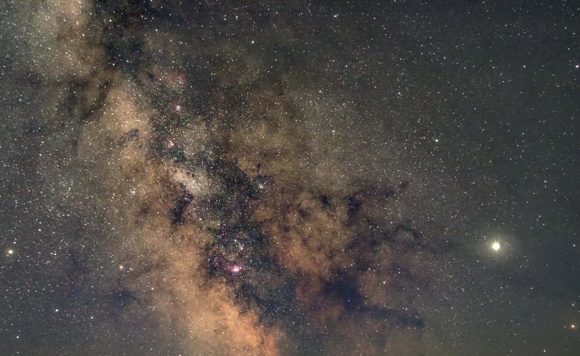 The Milky Way John Middleton, Birling Gap, Sussex, 2 August 2019 Equipment: Canon EOS 1300D DSLR camera, 24mm lens.