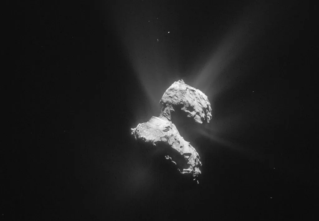 Comet 67P captured by Rosetta's NAVCAM on 21 May 2015. Credit: ESA/Rosetta/NAVCAM – CC BY-SA IGO 3.0