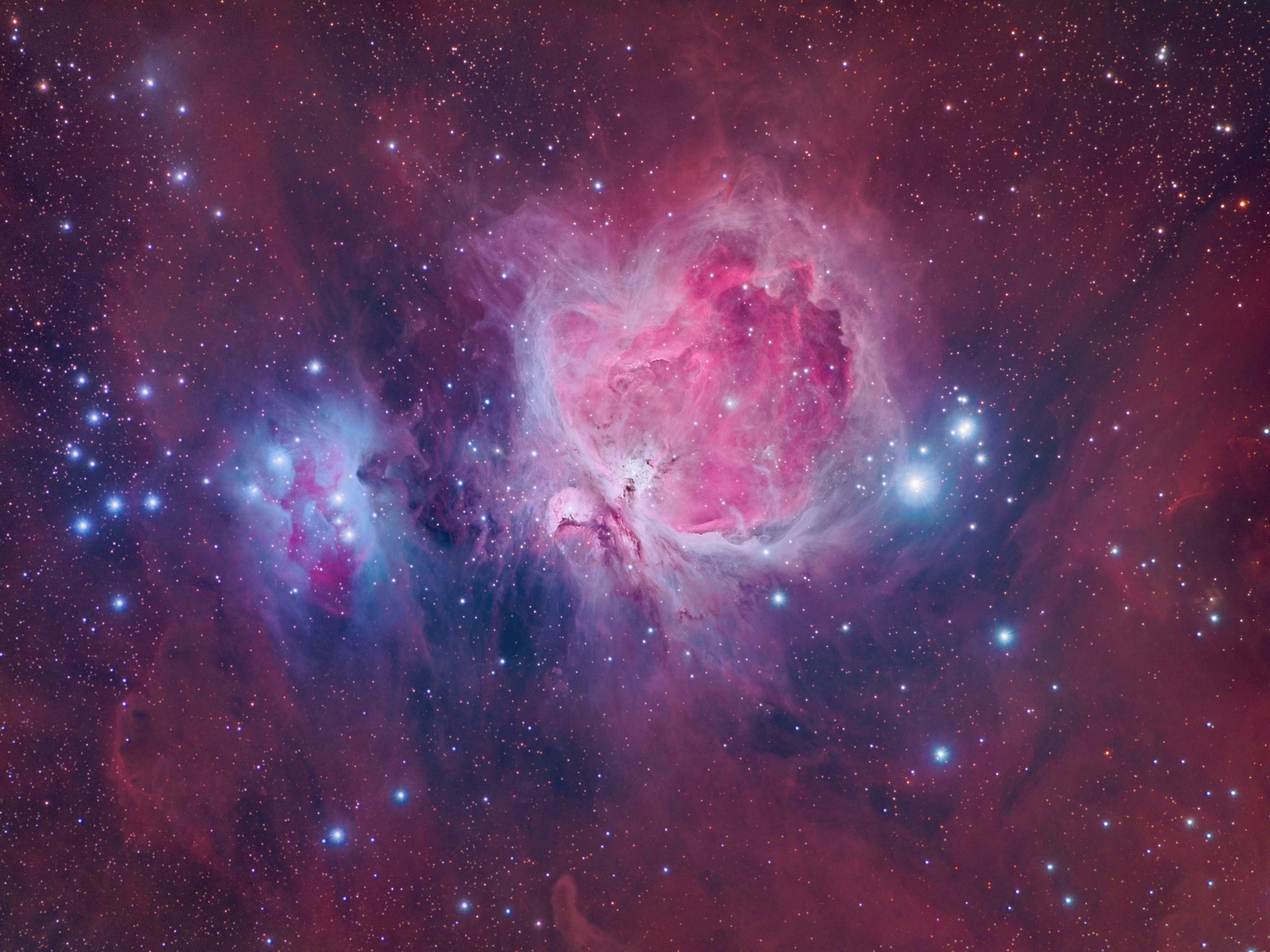 nebula over three kimgs