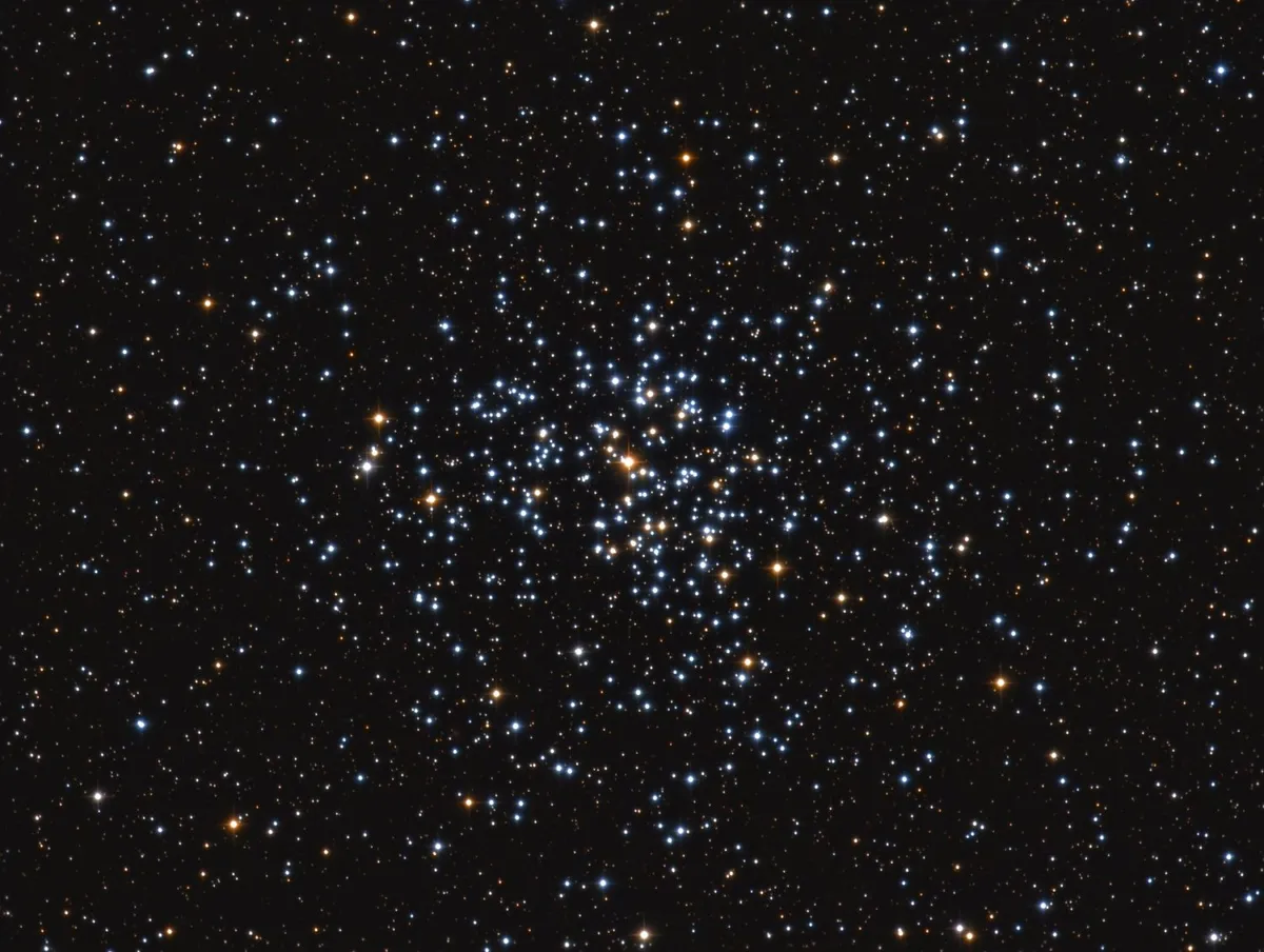 M37, the largest open cluster in Auriga. Credit: Michael Breite/ Stefan Heutz/ Wolfgan Ries/ccdguide.com