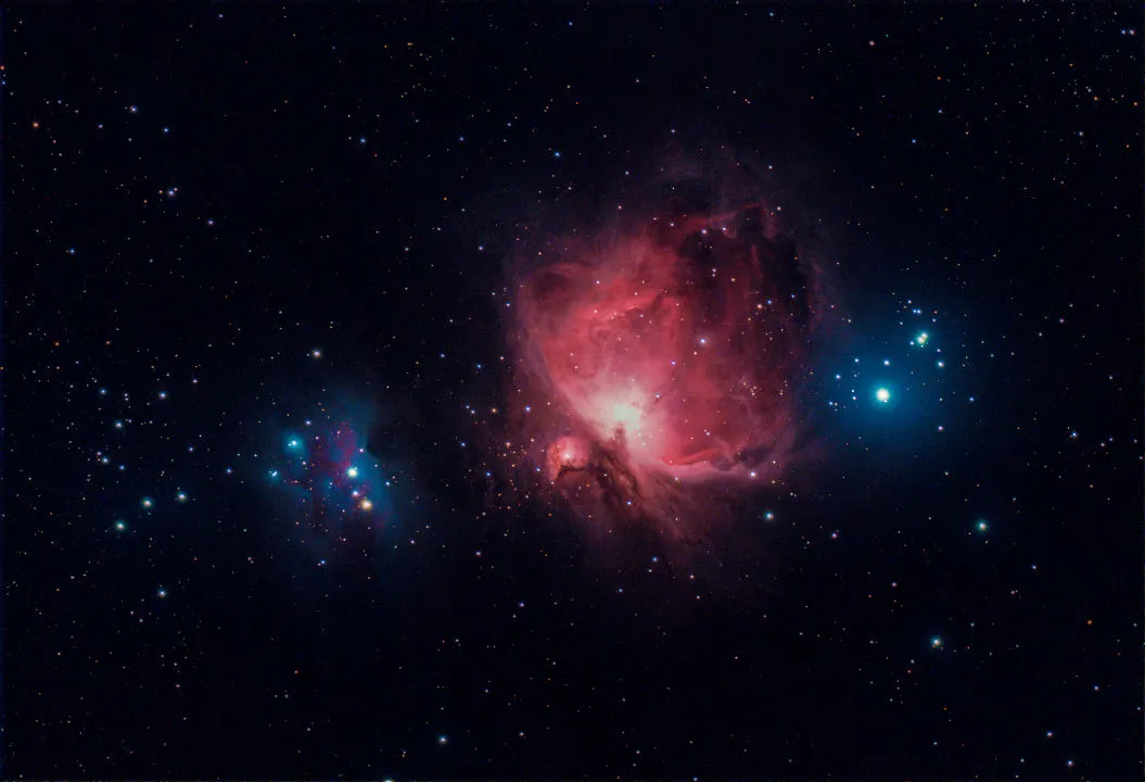03 - Orion Nebula Derek Foster, Sheffield, 18 November 2019 Equipment: ZWO 294MC-Pro, TS-Optics Photoline 80mm triplet apo, Sky-Watcher HEQ5 Pro mount