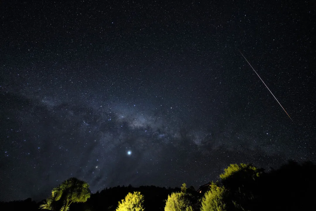 17 – Meteor and Milky Way Richard Jenkinson, New Zealand, 19 October 2019 Equipment: Sony ILCE-7RM3 camera