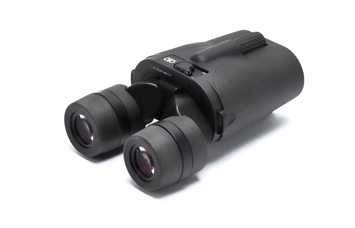 Opticron Imagic IS 12x30 binoculars review