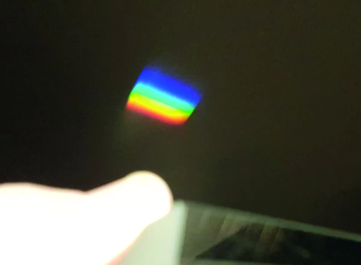 Using a glass prism for optical dispersion can be impractical. A better technique is to use a diffraction grating (pictured, inset), fitted like a conventional 1.25-inch filter, to disperse the starlight. Credit: Pete Lawrence