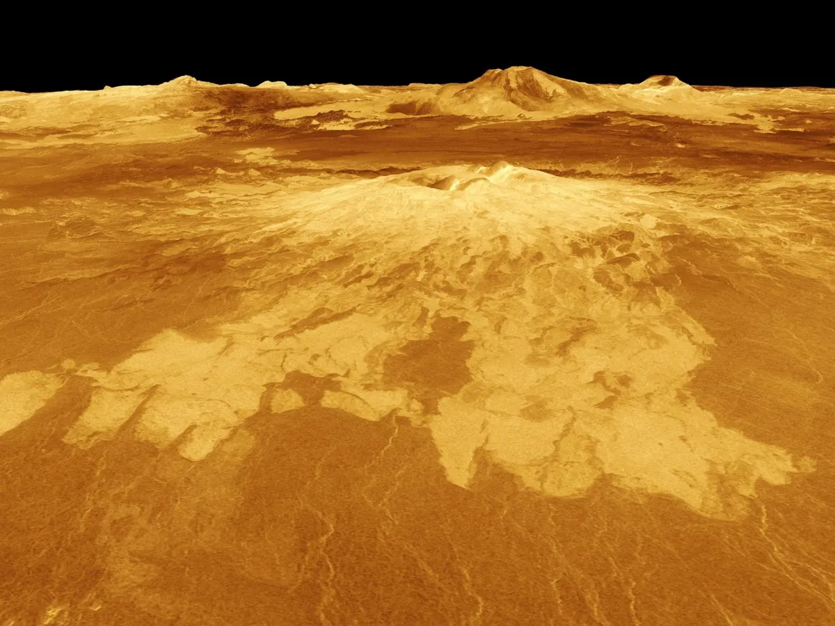 A computer-generated image of volcano Sapas Mons on Venus. Simulated hues are based on colour images recorded by the Soviet Venera 13 and 14 spacecraft. Credit: NASA/JPL