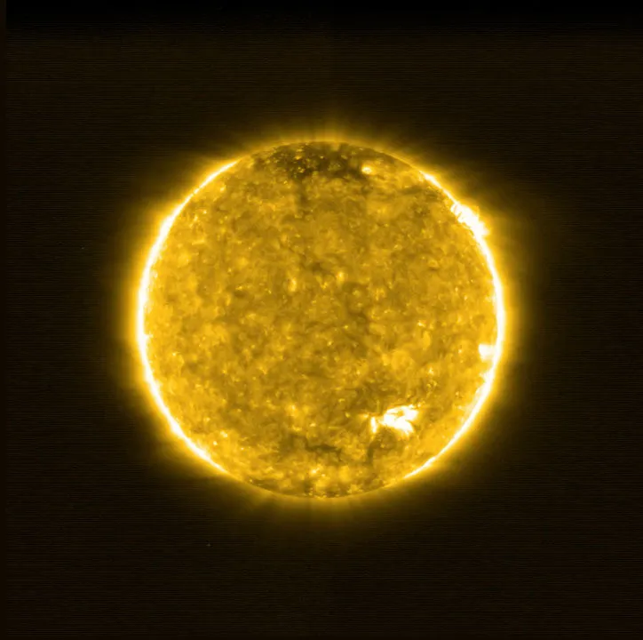'Campfires’ on the Sun Parker Solar Orbiter, 16 July 2020 Credit: Solar Orbiter/EUI Team; PHI Team; Metis Team; SoloHI Team /ESA & NASA